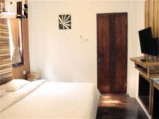 puri minggiran guest house