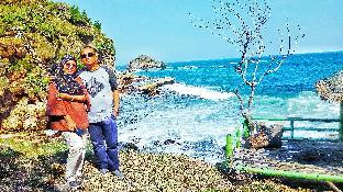 puri minggiran guest house