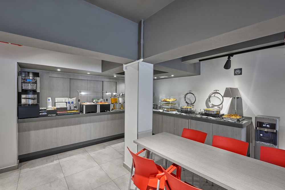 city express junior by marriott cdmx sullivan