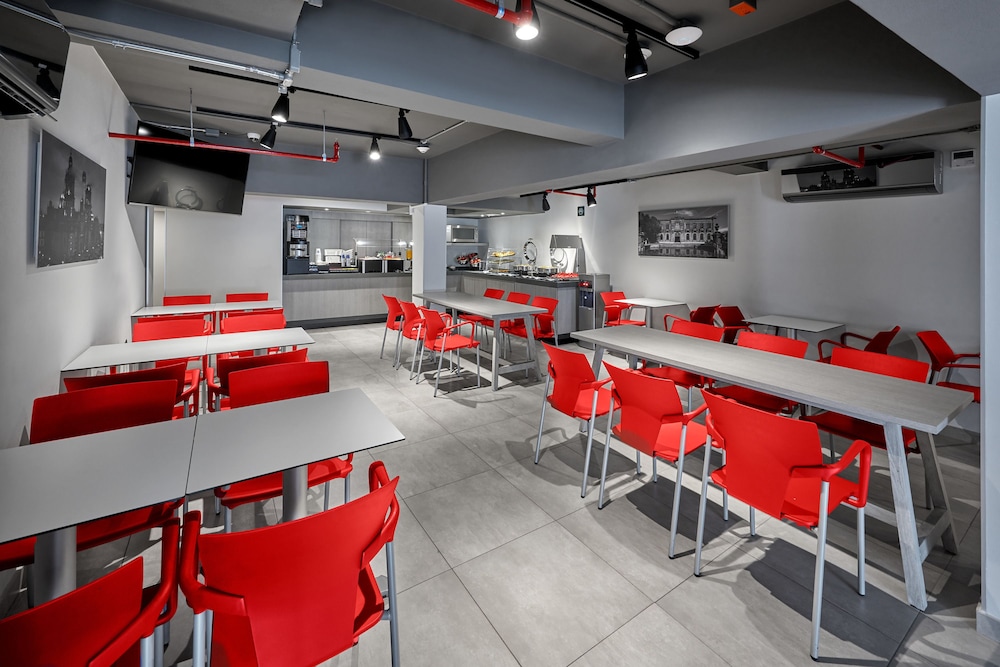 city express junior by marriott cdmx sullivan