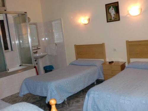 hostal alonso