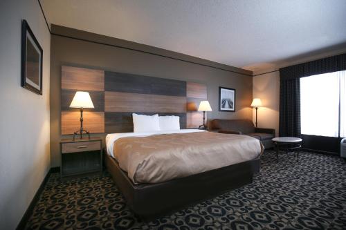 quality inn and suites boone university area