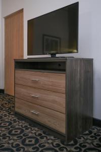 quality inn and suites boone university area