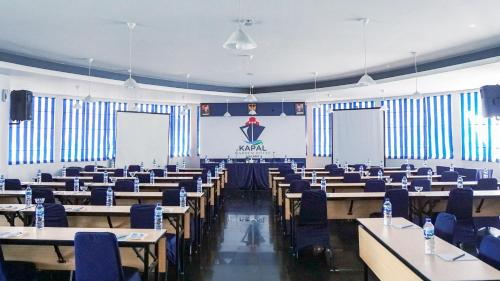 kapal garden hotel by umm