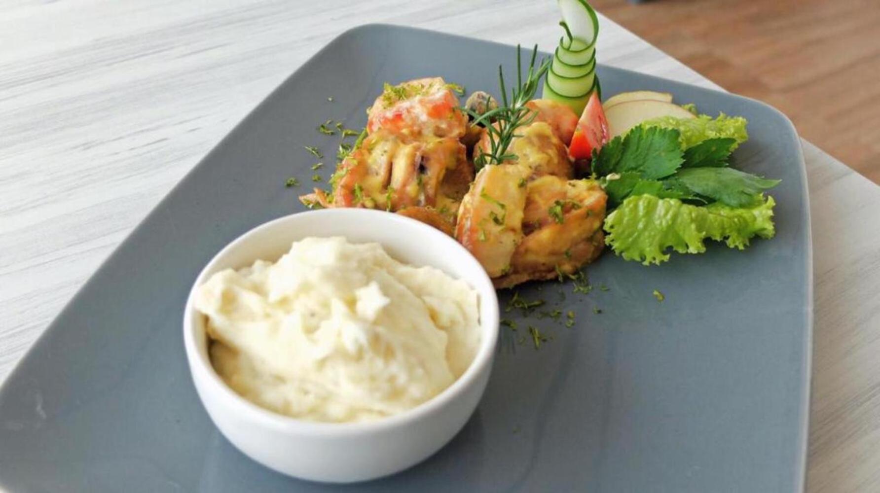 kapal garden hotel by umm