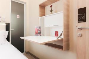 reddoorz near soekarno hatta airport