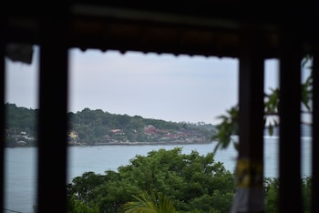 sunday huts lembongan