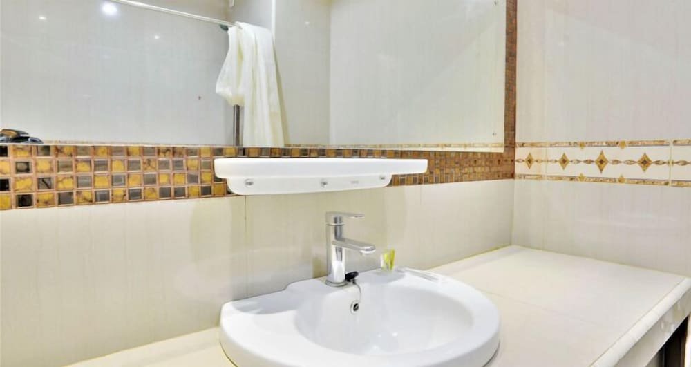 kasira residence serviced apartment
