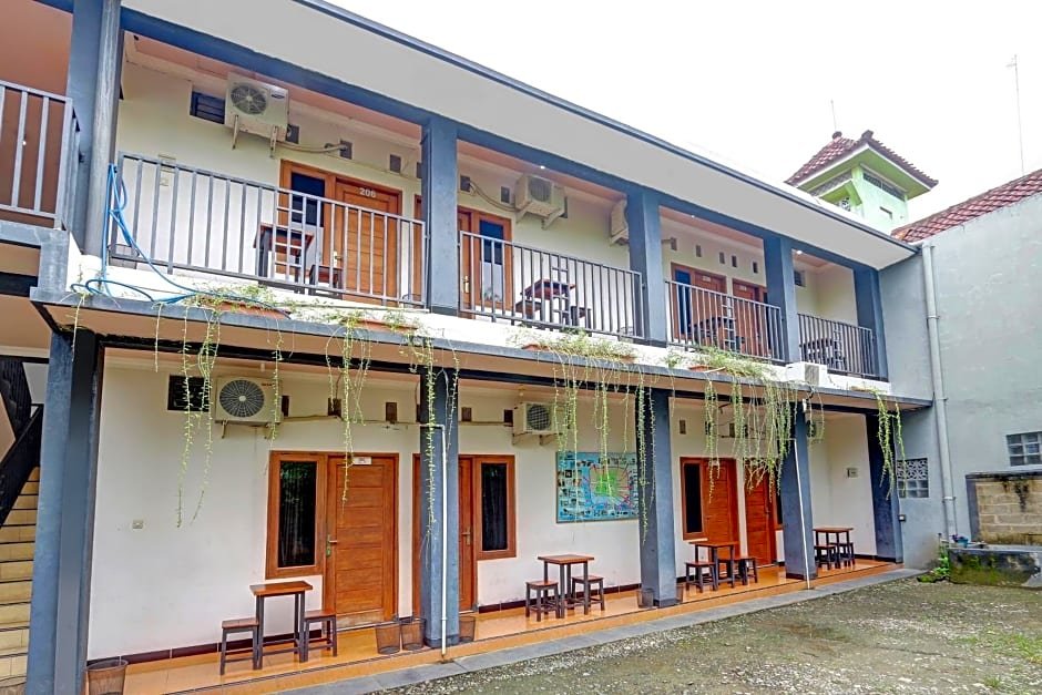 hotel wisma ck