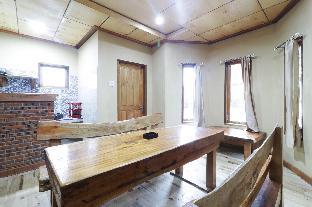 alloyna country cottage