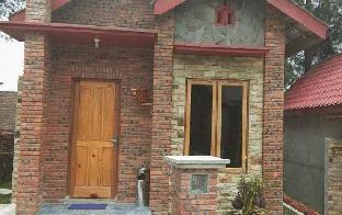 alloyna country cottage