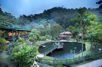 trogon lodge