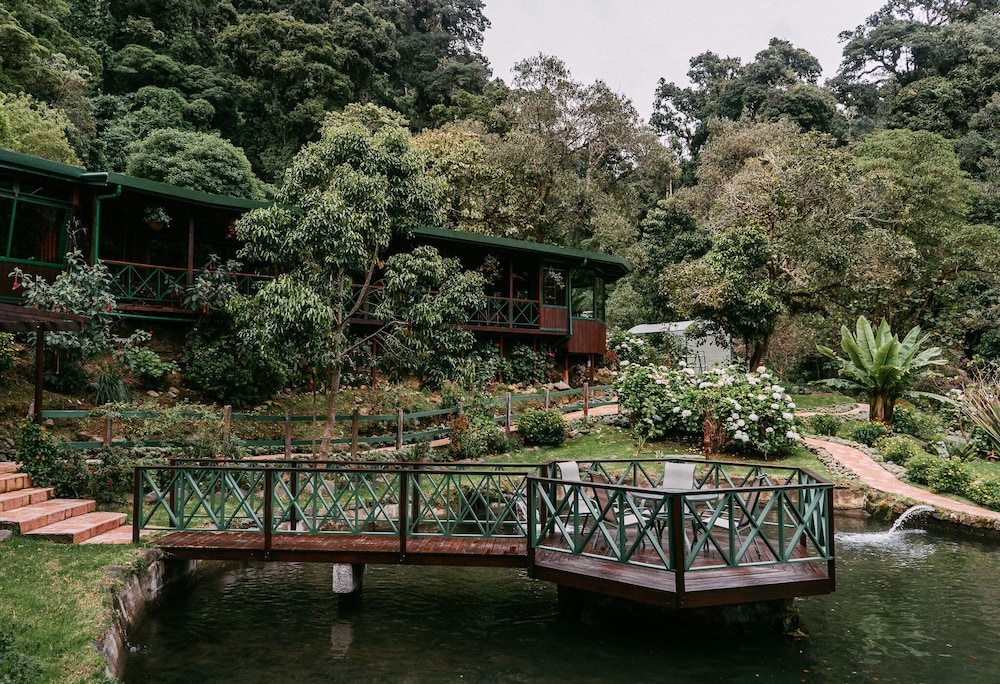 trogon lodge