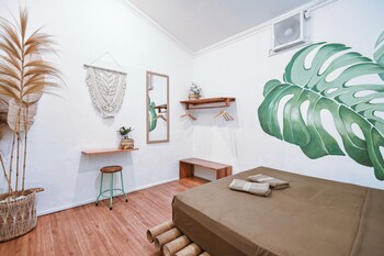 snooze guesthouse yogyakarta hostel