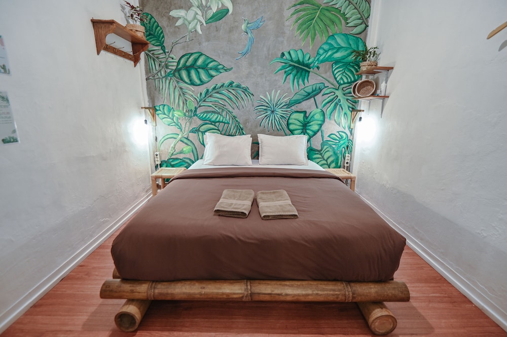 snooze guesthouse yogyakarta hostel
