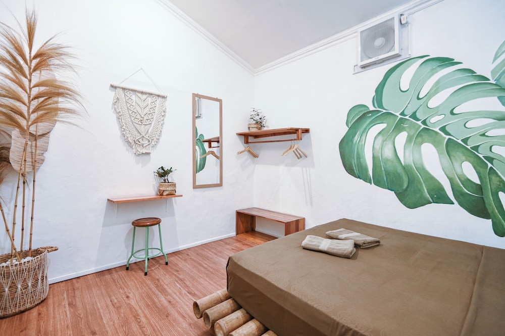 snooze guesthouse yogyakarta hostel