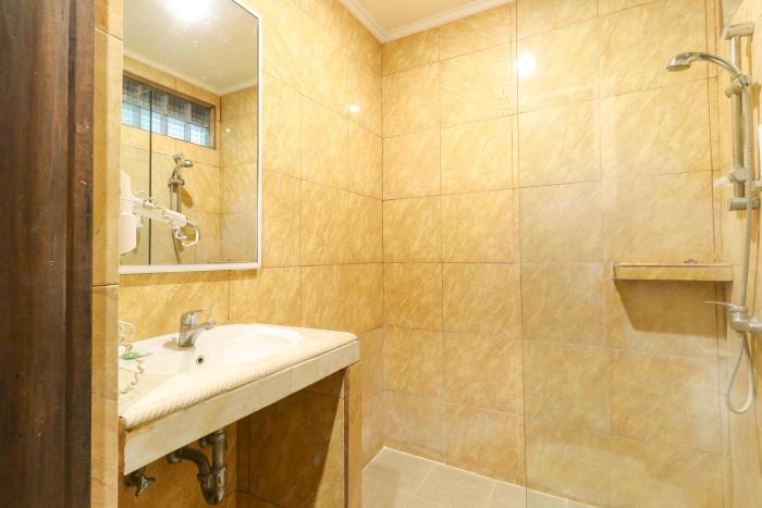 hotel the flora kuta bali