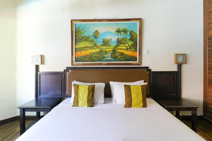 hotel the flora kuta bali