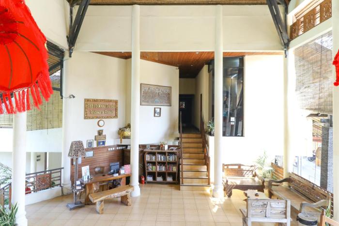 hotel the flora kuta bali