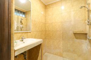 hotel the flora kuta bali