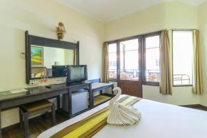 hotel the flora kuta bali