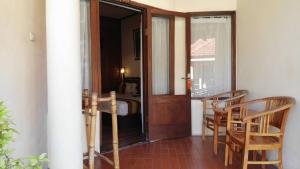 hotel the flora kuta bali