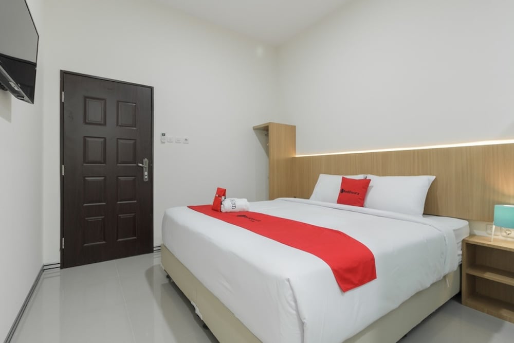 reddoorz near mall ska pekanbaru