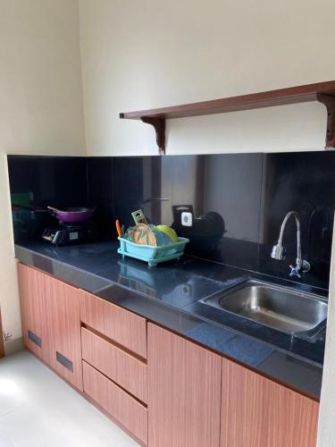 ayu love and harmony guest house