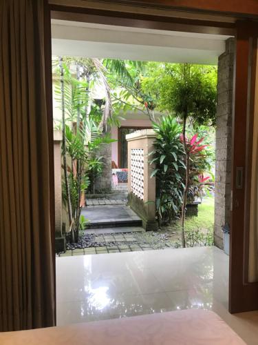 ayu love and harmony guest house