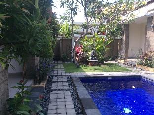 ayu love and harmony guest house