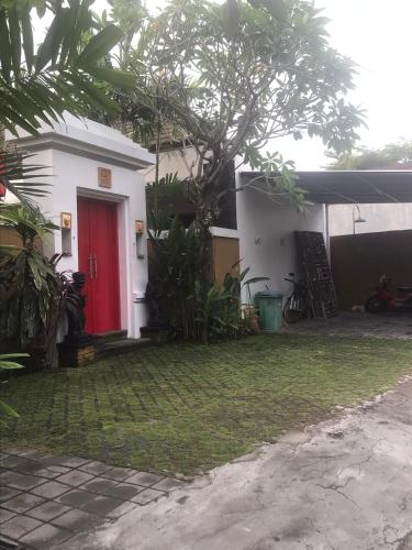 ayu love and harmony guest house