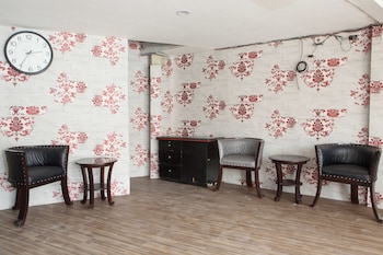 reddoorz near pelabuhan tanjung perak 2 surabaya