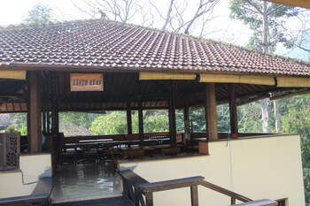 ngoro