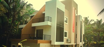 royal paradise hotel