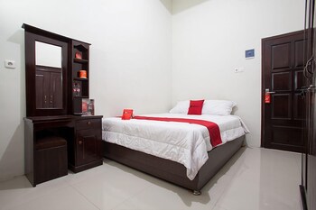 reddoorz near banyuwangi baru station
