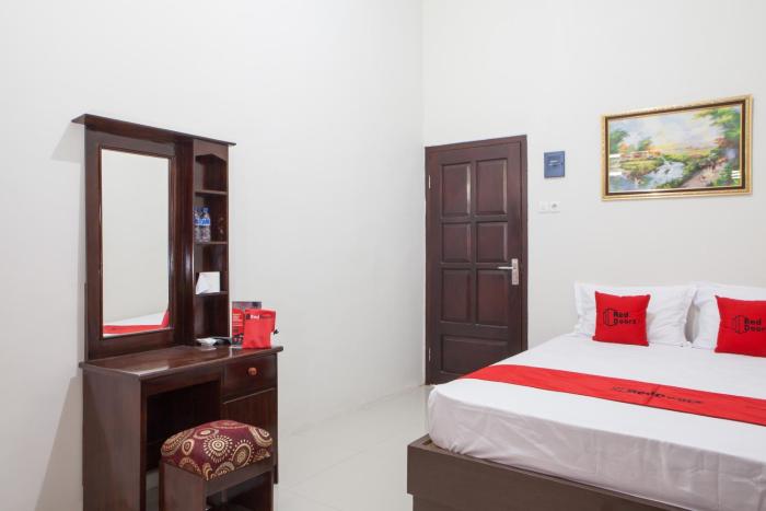 reddoorz near banyuwangi baru station