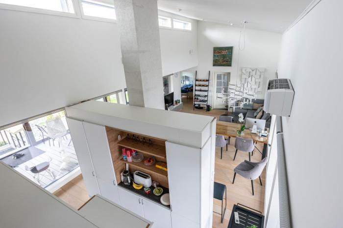 the iconic wikkel villa