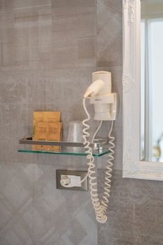 teresa roomsandsuites