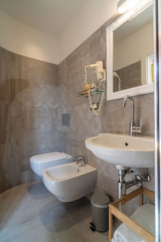 teresa roomsandsuites