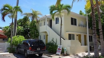 Ocean Drive Villas,Fort Lauderdale>>Broward County,4 star