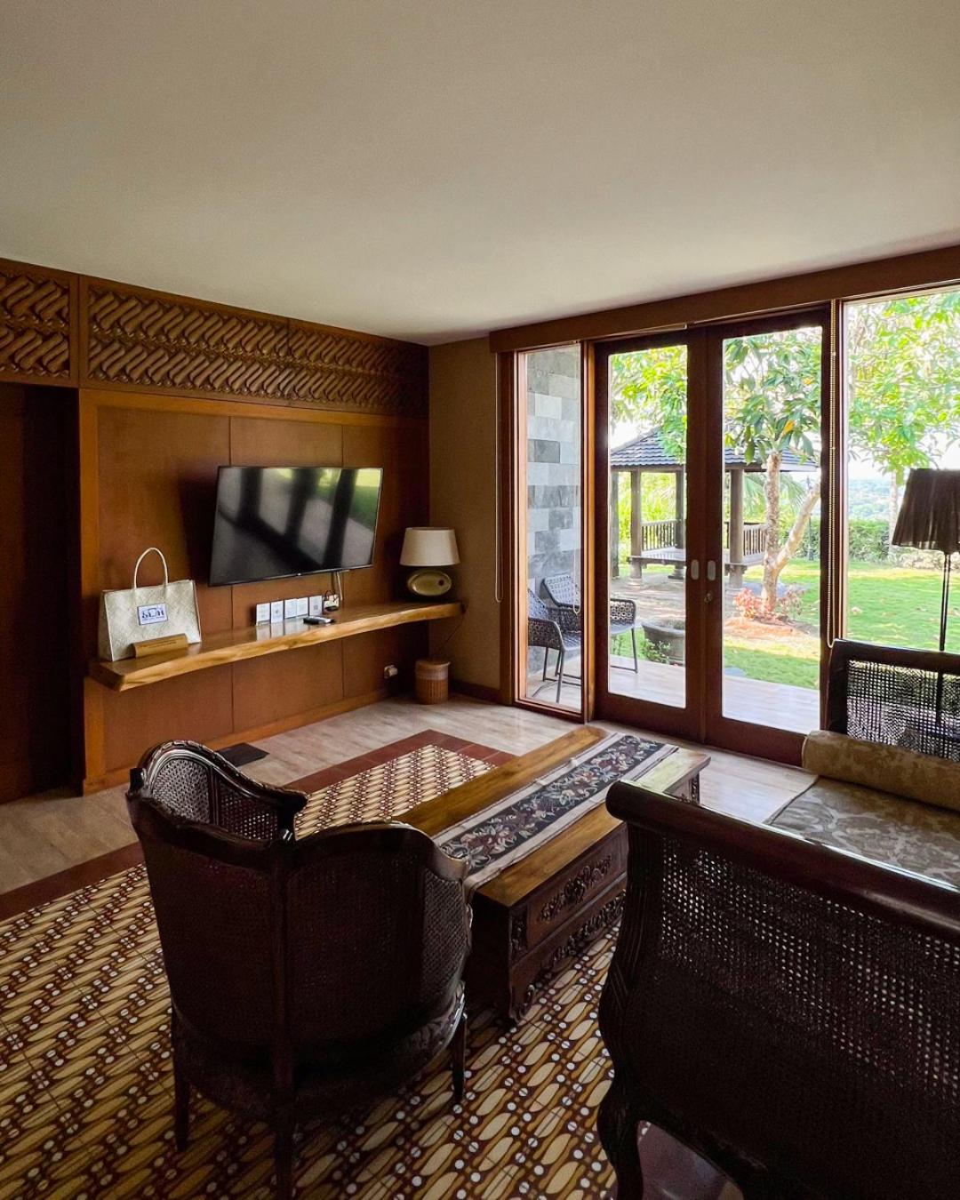 abhayagiri sumberwatu heritage resort