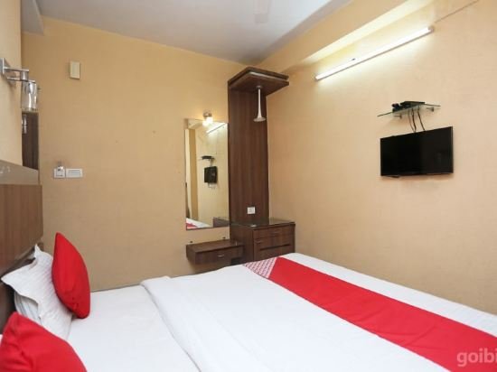 hotel divine international