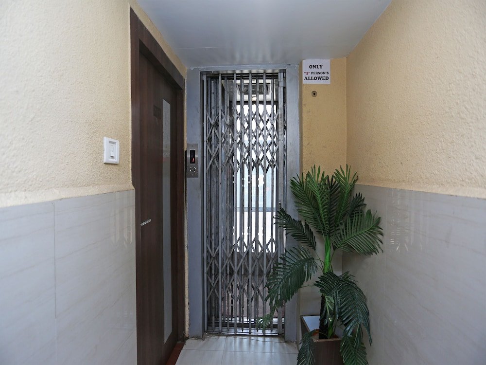 hotel divine international