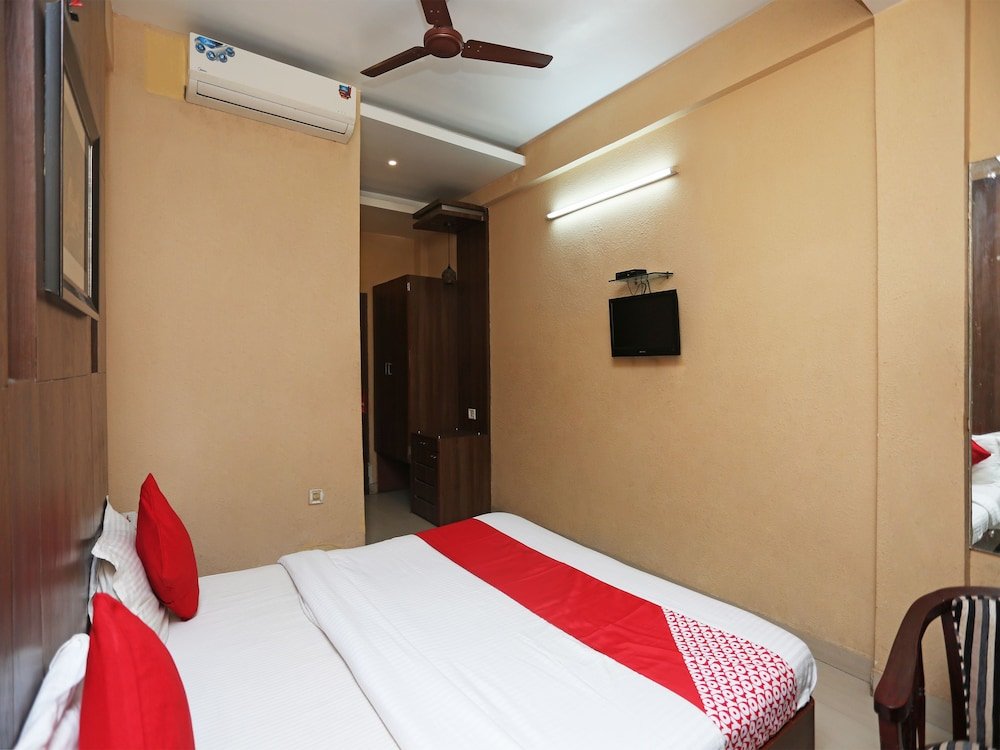 hotel divine international
