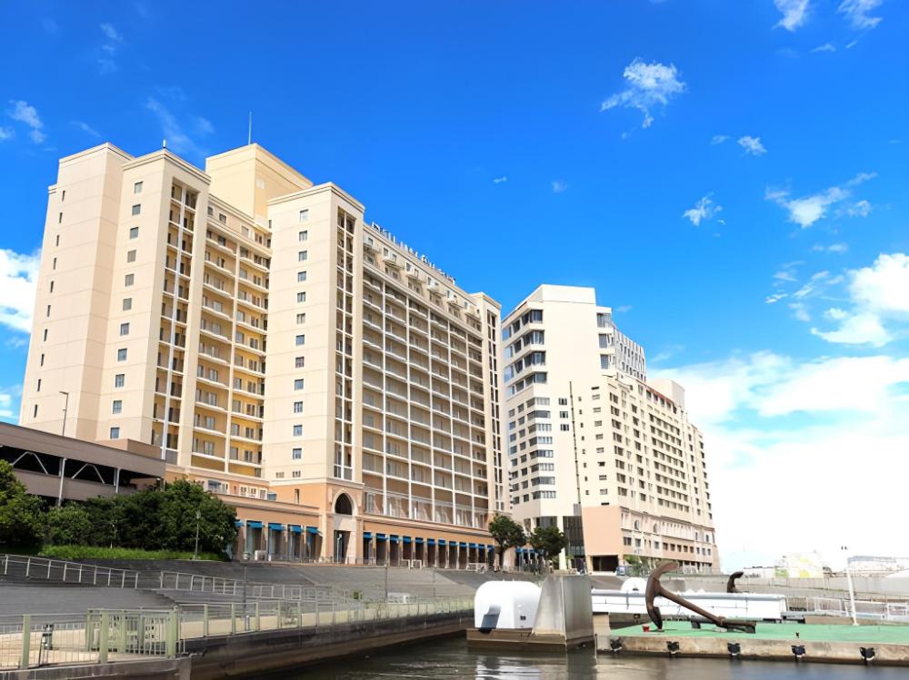 hotel universal port