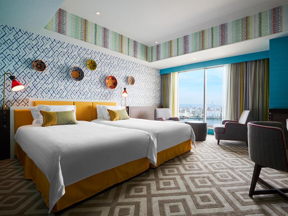 hotel universal port