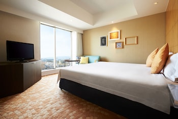 hotel universal port