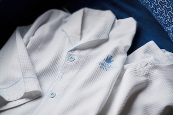 hotel universal port