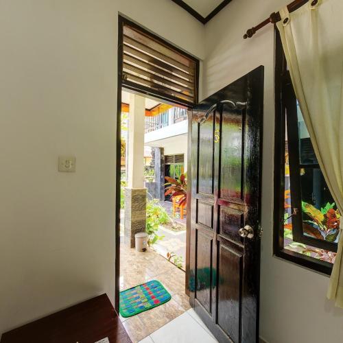 tirta yoga inn