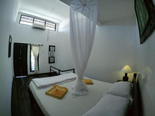 tirta yoga inn